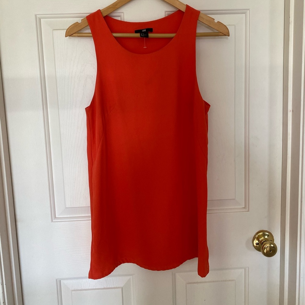 Burnt orange mini dress, size 4!🧡